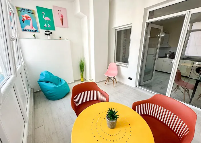 Apartment Flamingo Center Warna